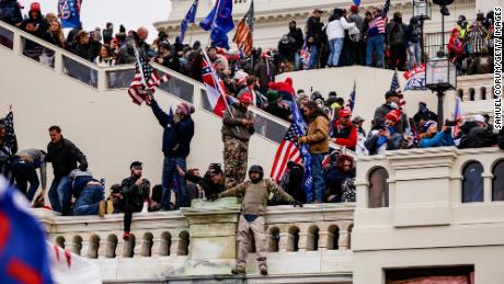 Prosecutors allege Oath Keepers leader and Proud Boys coordinated before Capitol attack