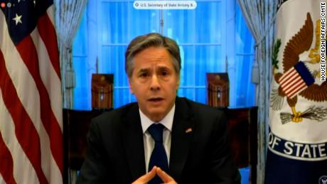 US lifts sanctions on 3 former Iranian officials and two companies