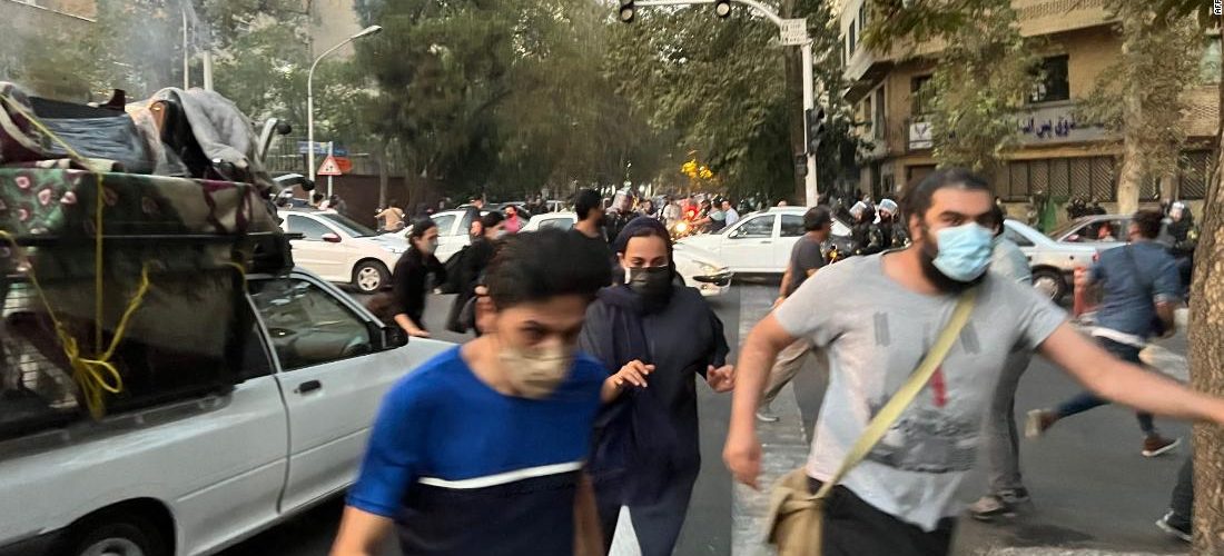 The doctors risking it all to treat Iran’s protesters