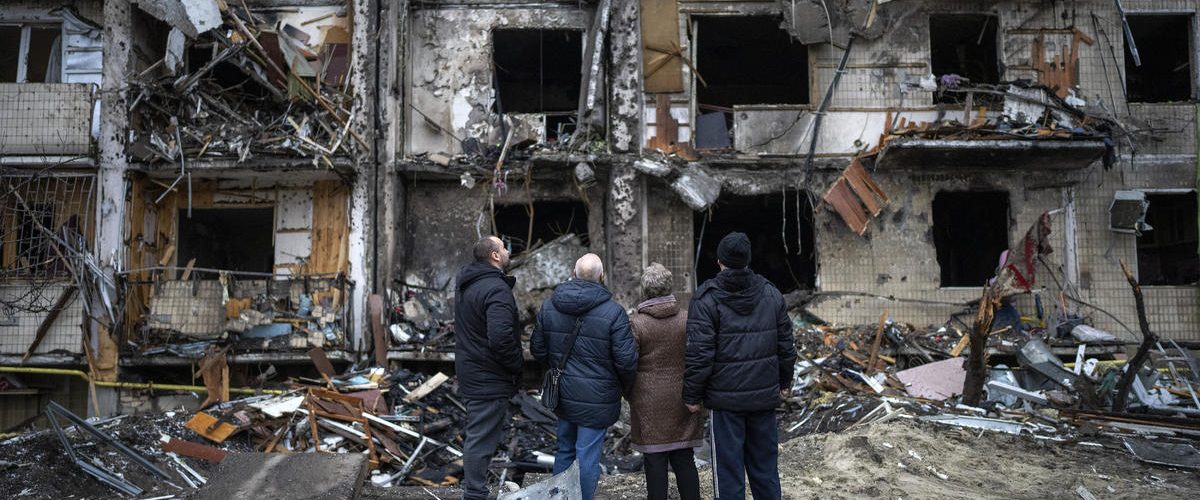 Explosions heard in Kyiv Monday morning