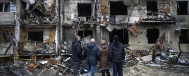 Explosions heard in Kyiv Monday morning
