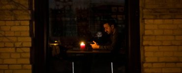 Nearly half a million Kyiv homes are without electricity, says Mayor Vitali Klitschko