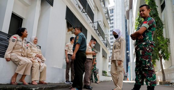 Earthquake of magnitude 5.6 leaves at least 46 dead in Indonesia