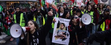 Iran’s Protesters Dig in Their Heels