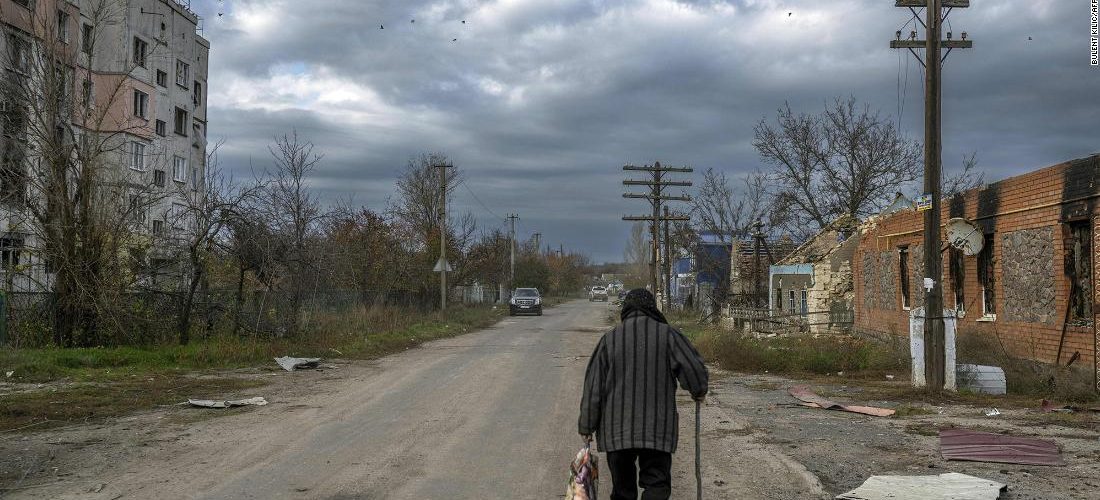 Russia will withdraw forces from Kherson in Ukraine war setback