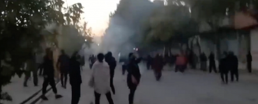 Iran’s 52nd Day Of Unrest: Arrests, Mournings, And Civil Disobedience