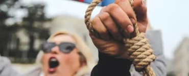 Death of Mahsa Amini in Iran: The little events that change the world - opinion