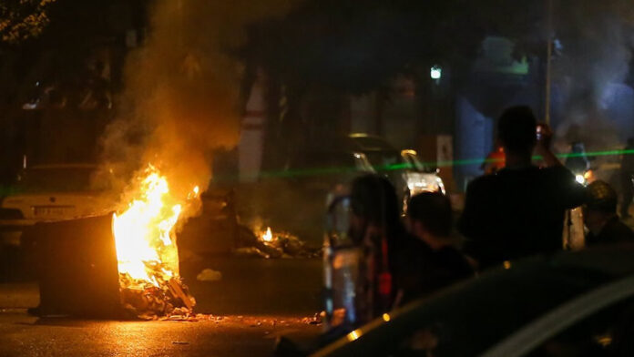 Across the country Iran’s mourning gatherings evolve into anti-regime protests
