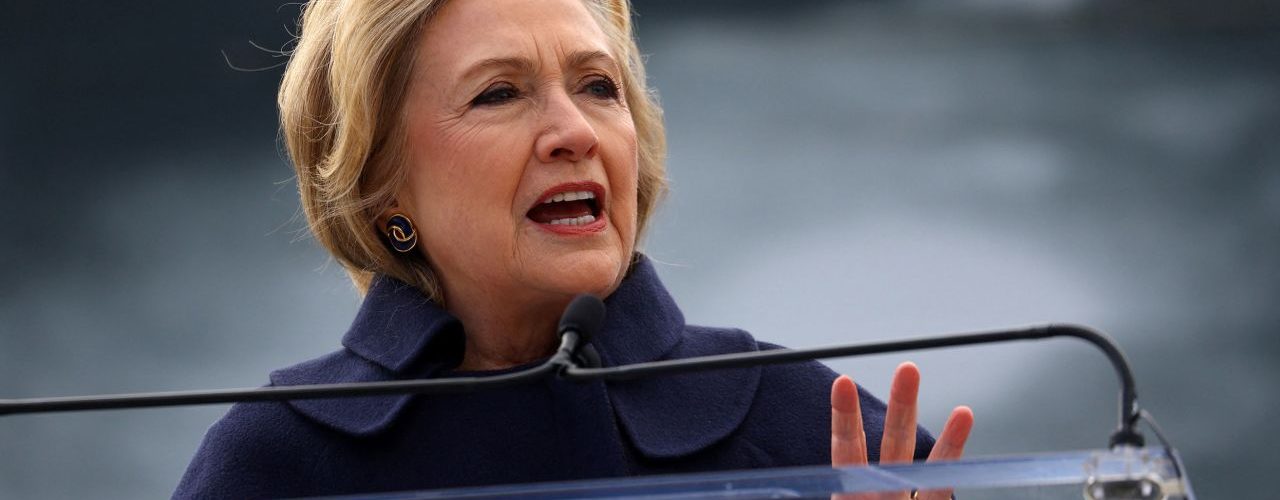 Hillary Clinton says US should not engage in nuclear talks with Iran as protestors stand up ‘to their oppressors’