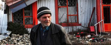 Russian attack kills at least 1 in Donetsk, Ukrainian official says