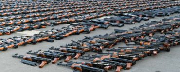 US and French forces seized Iranian-supplied weapons and ammunition bound for Yemen