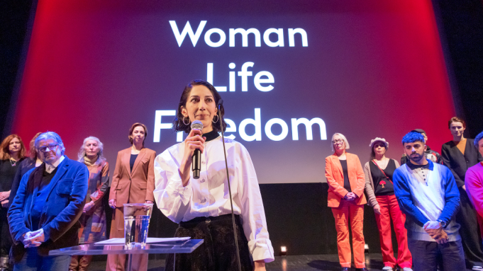 ‘Holy Spider’s’ Zar Amir Ebrahimi Leads Protest for Jailed Iranian Artists at Göteborg Fest