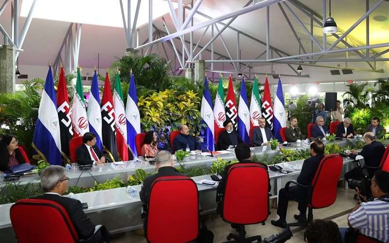 Iran Urges Concerted Action by Independent States against Sanctions