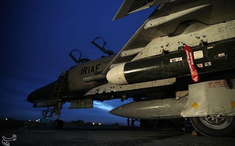 Iranian Air Force Employs Modern Missiles in War Game
